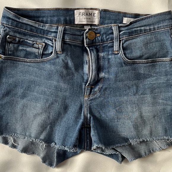 FRAME Le Cutoff Shorts Denim Cut Off Shorts Low Rise Light Mid-Wash Blue Size 24 - Picture 6 of 6